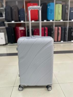 Чемодан 24 дюйма Travel Fashion Wave светло-серый из полипропилена